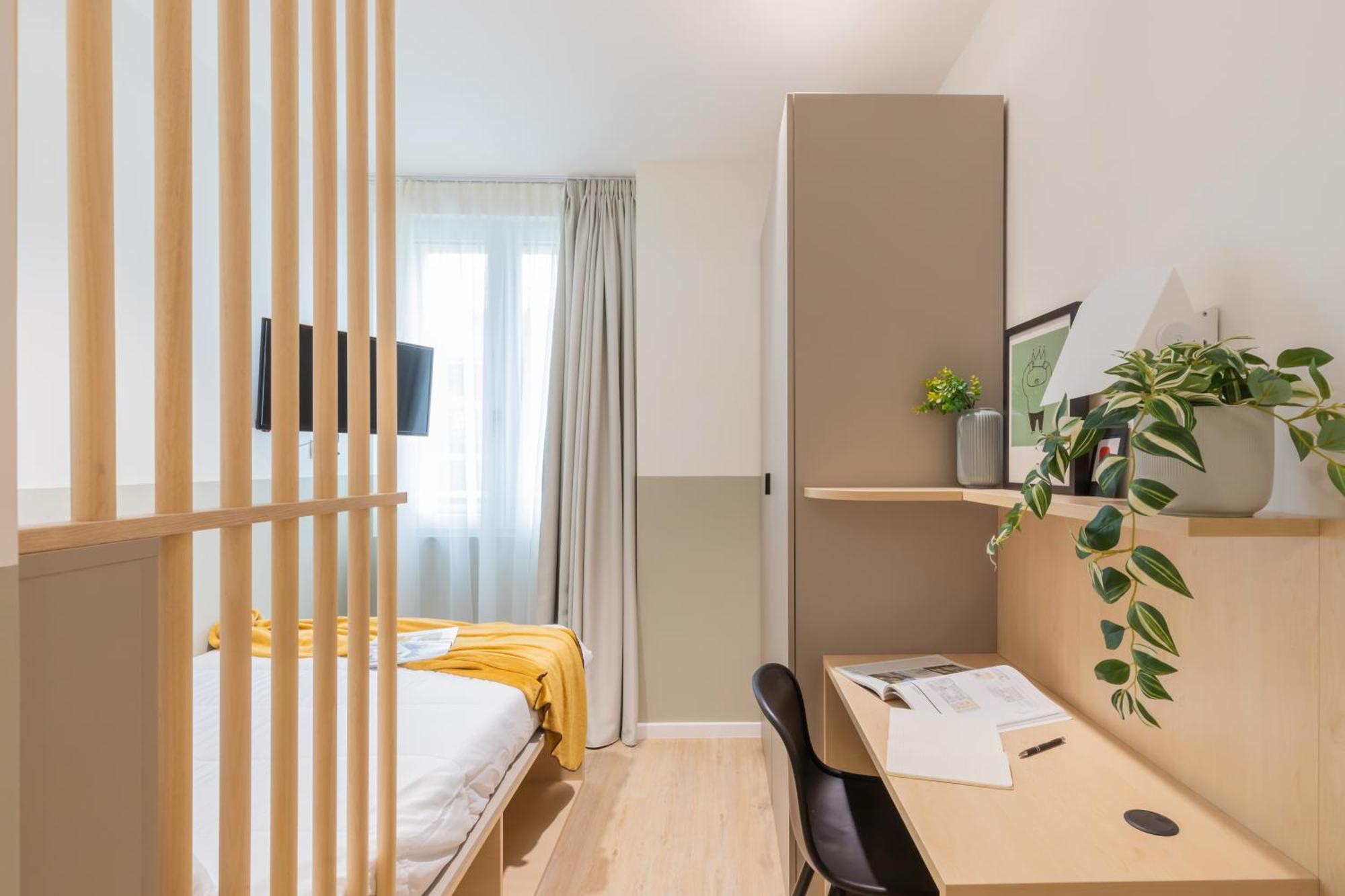 Well-Located Campus Rooms Near City Park Milan Exterior photo