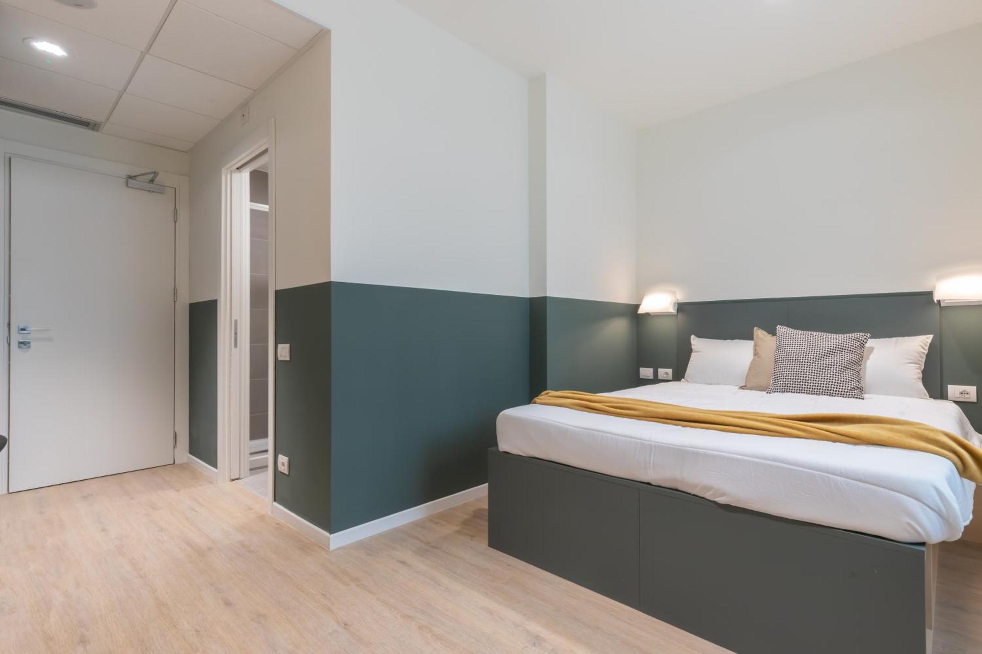 Well-Located Campus Rooms Near City Park Milan Exterior photo