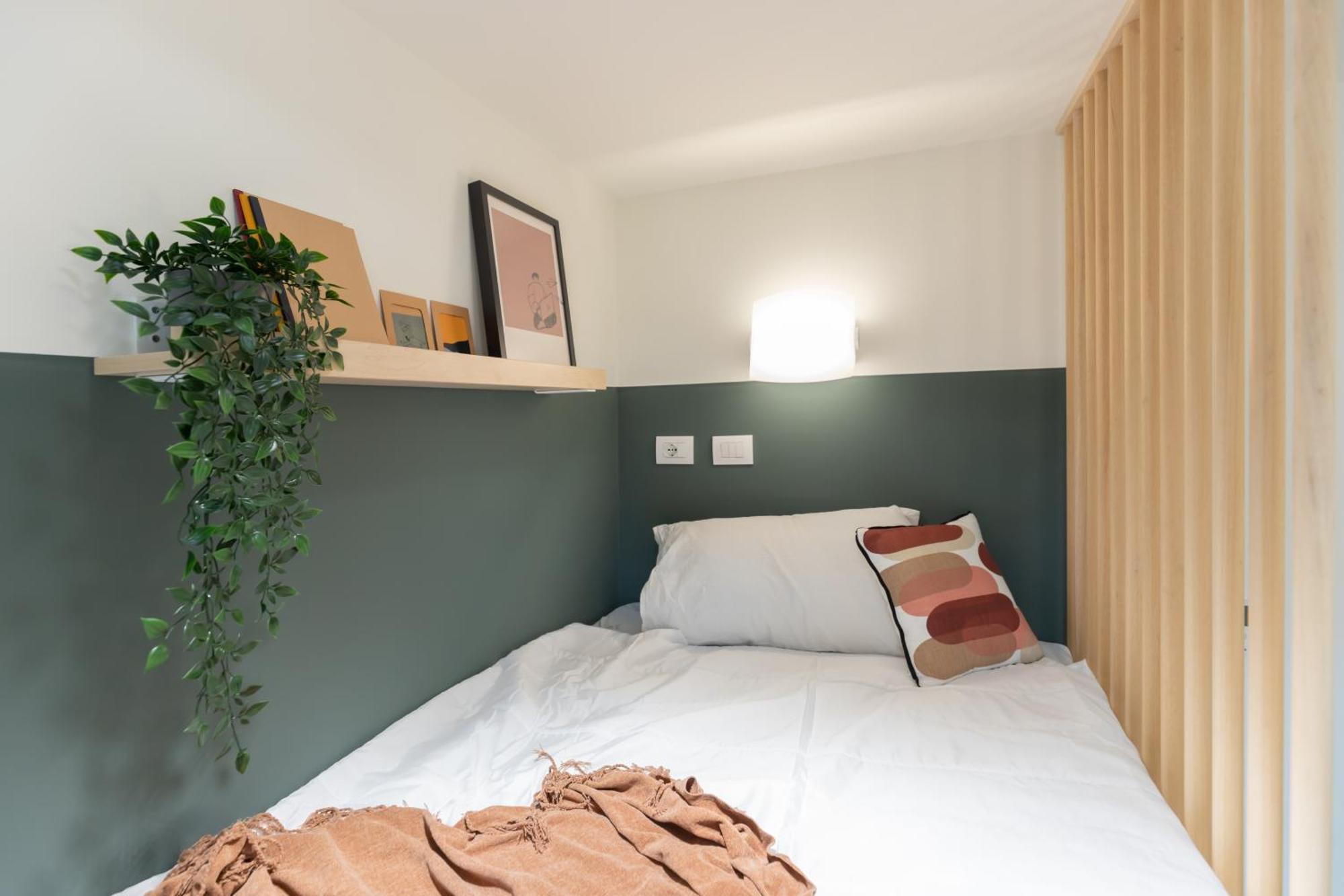 Well-Located Campus Rooms Near City Park Milan Exterior photo